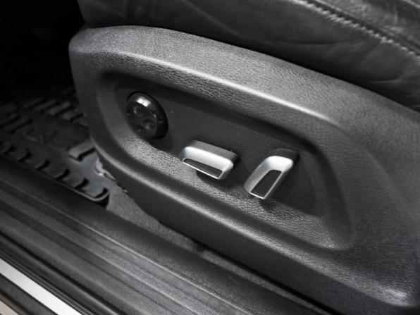 Audi Q5 I (8R) Рестайлинг с пробегом 2016 года, цена 2 211 000 рублей, 173000 км, внедорожник, Автокод Объявления