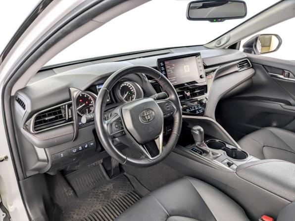 Toyota Camry VIII (XV70) Рестайлинг с пробегом 2022 года, цена 3 485 000 рублей, 44765 км, седан, Автокод Объявления