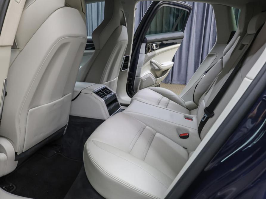 Porsche Panamera II Москва  - изображение 13