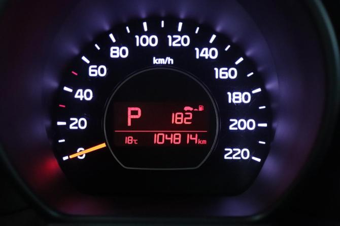 Kia Soul II Рестайлинг с пробегом 2017 года, цена 1 391 000 рублей, 104814 км, хэтчбек, Автокод Объявления