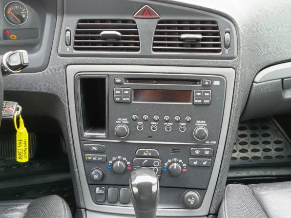 Volvo S60 I Рестайлинг с пробегом 2008 года, цена 750 000 рублей, 368915 км, седан, Автокод Объявления