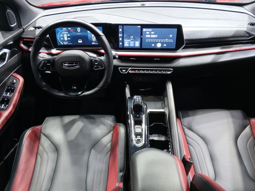 Geely Coolray I Рестайлинг Оренбург  - изображение 13