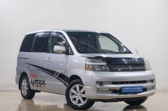 Toyota Voxy I (R60) с пробегом 2006 года, цена 999 000 рублей, 282000 км, компактвэн, Автокод Объявления
