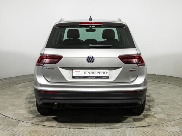 Volkswagen Tiguan II с пробегом 2017 года, цена 2 599 900 рублей, 48297 км, внедорожник, Автокод Объявления