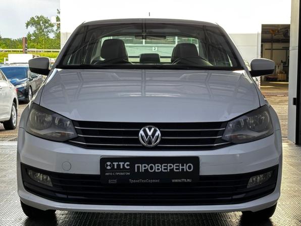 Volkswagen Polo V Рестайлинг с пробегом 2018 года, цена 1 220 000 рублей, 103550 км, седан, Автокод Объявления