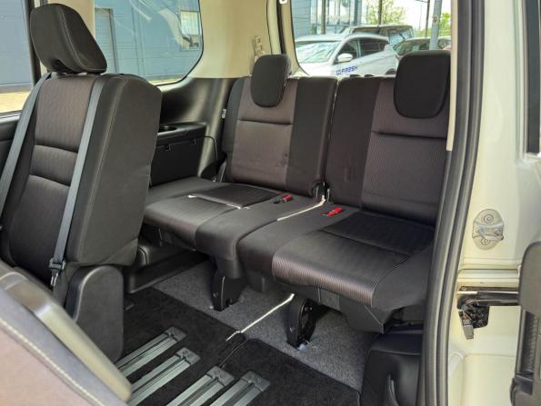 Nissan Serena V (C27) с пробегом 2018 года, цена 1 999 000 рублей, 146739 км, минивэн, Автокод Объявления