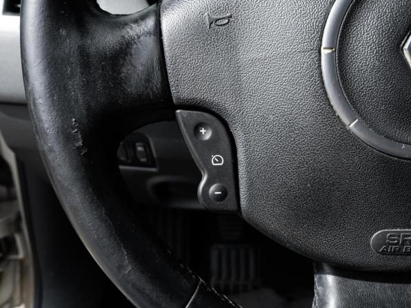 Renault Megane II Рестайлинг с пробегом 2006 года, цена 430 000 рублей, 247563 км, хэтчбек, Автокод Объявления