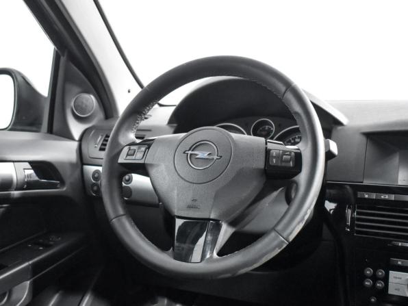 Opel Astra H Рестайлинг с пробегом 2010 года, цена 525 000 рублей, 293371 км, седан, Автокод Объявления