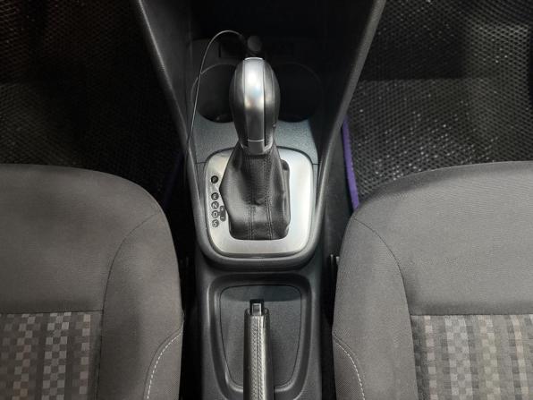 Volkswagen Polo V Рестайлинг с пробегом 2016 года, цена 999 000 рублей, 165730 км, седан, Автокод Объявления