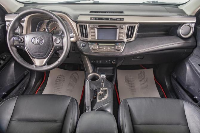 Toyota RAV4 IV (XA40) с пробегом 2013 года, цена 2 069 000 рублей, 250000 км, внедорожник, Автокод Объявления