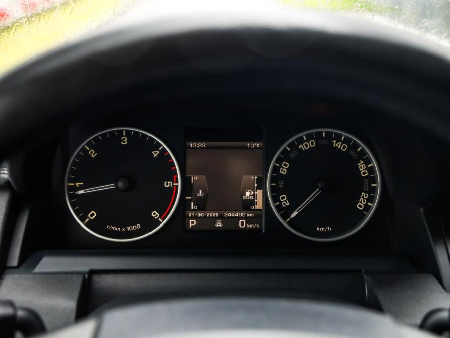 Land Rover Discovery IV Санкт-Петербург  - изображение 15
