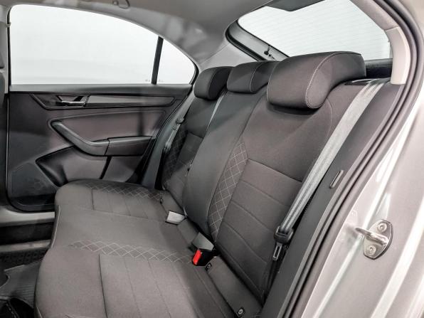 Skoda Rapid II с пробегом 2022 года, цена 1 775 000 рублей, 45272 км, лифтбек, Автокод Объявления