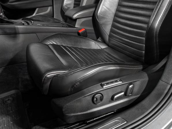 Volkswagen Passat B8 с пробегом 2018 года, цена 1 790 000 рублей, 201670 км, седан, Автокод Объявления