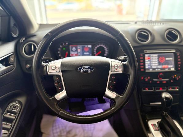 Ford Mondeo IV Рестайлинг с пробегом 2013 года, цена 901 000 рублей, 168659 км, седан, Автокод Объявления