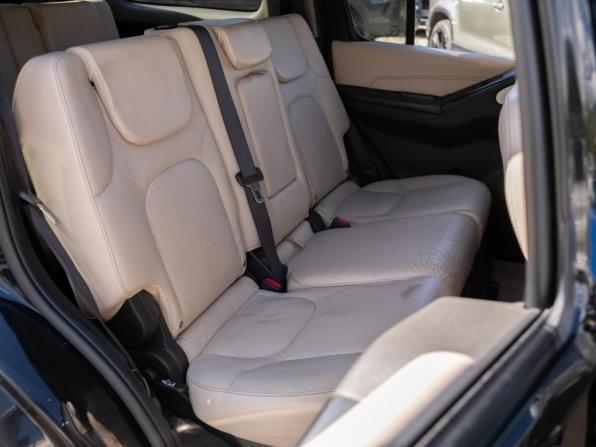 Nissan Pathfinder III Рестайлинг с пробегом 2011 года, цена 1 449 000 рублей, 271596 км, внедорожник, Автокод Объявления