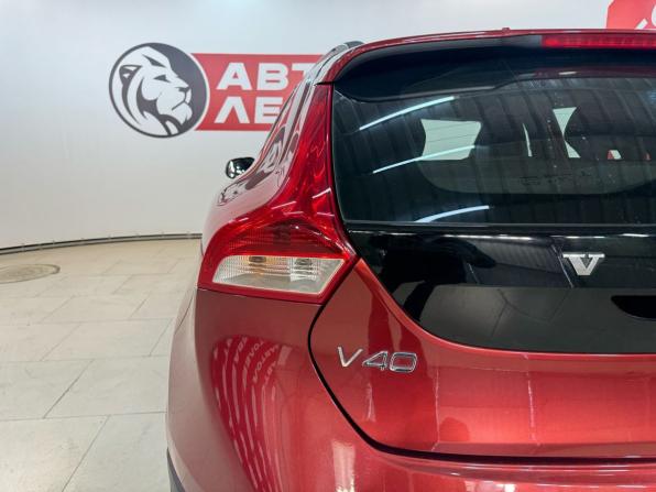 Volvo V40 Cross Country I с пробегом 2014 года, цена 1 450 000 рублей, 176228 км, хэтчбек, Автокод Объявления