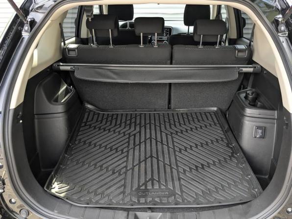 Mitsubishi Outlander III Рестайлинг 3 с пробегом 2020 года, цена 2 190 000 рублей, 104905 км, внедорожник, Автокод Объявления