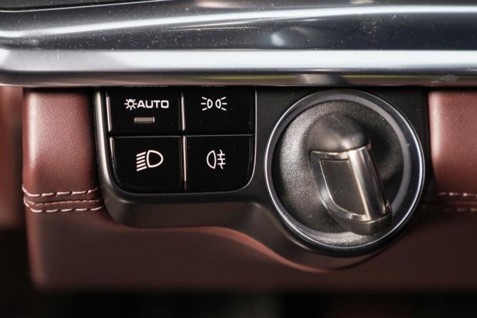 Porsche Panamera II с пробегом 2020 года, цена 8 899 000 рублей, 36000 км, лифтбек, Автокод Объявления