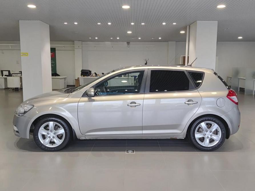 Kia Ceed I Рестайлинг Казань  - изображение 10