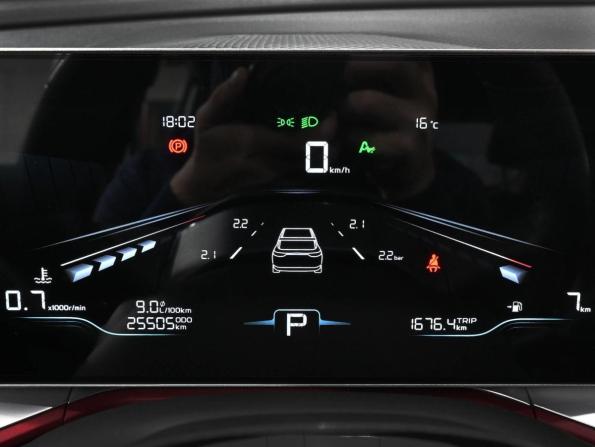 Geely Coolray I Рестайлинг с пробегом 2024 года, цена 2 179 000 рублей, 25505 км, внедорожник, Автокод Объявления