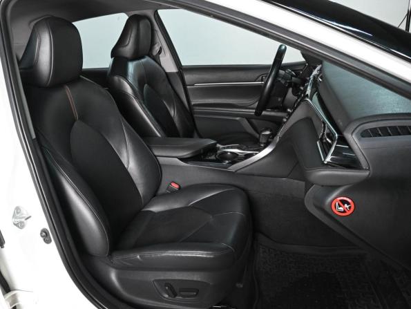 Toyota Camry VIII (XV70) с пробегом 2019 года, цена 1 840 000 рублей, 142678 км, седан, Автокод Объявления