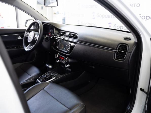 Kia Rio IV с пробегом 2018 года, цена 1 450 000 рублей, 98217 км, седан, Автокод Объявления