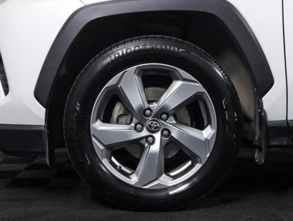Toyota RAV4 V (XA50) с пробегом 2021 года, цена 2 790 000 рублей, 146049 км, внедорожник, Автокод Объявления