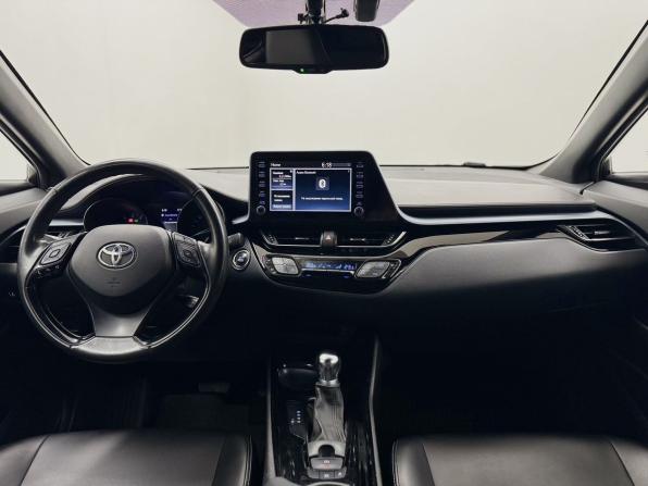 Toyota C-HR I Рестайлинг с пробегом 2019 года, цена 2 232 000 рублей, 140945 км, внедорожник, Автокод Объявления