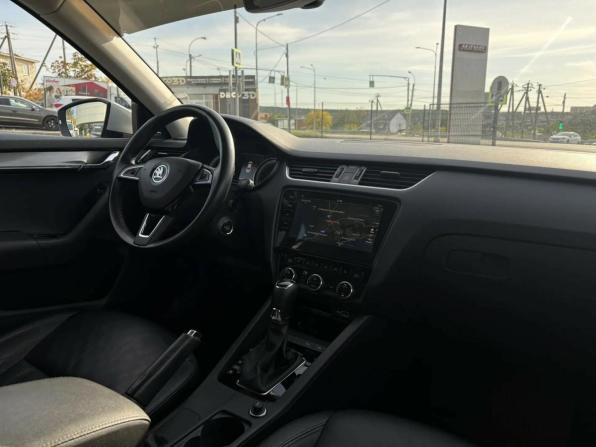 Skoda Octavia III (A7) Рестайлинг с пробегом 2018 года, цена 1 990 000 рублей, 148151 км, лифтбек, Автокод Объявления