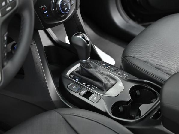Hyundai Santa Fe III Рестайлинг с пробегом 2018 года, цена 2 349 000 рублей, 116000 км, внедорожник, Автокод Объявления