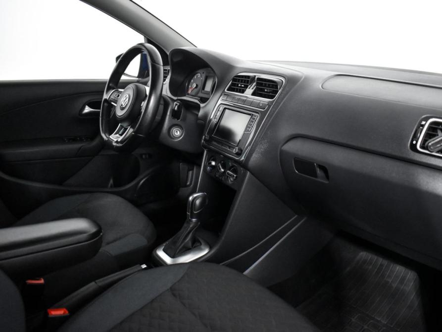 Volkswagen Polo V Рестайлинг Санкт-Петербург  - изображение 13