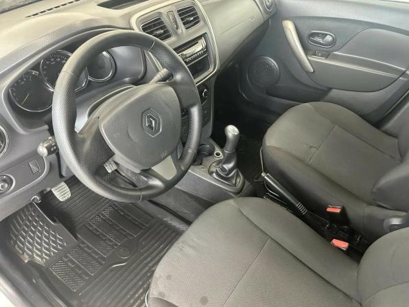 Renault Logan II с пробегом 2015 года, цена 657 200 рублей, 127346 км, седан, Автокод Объявления