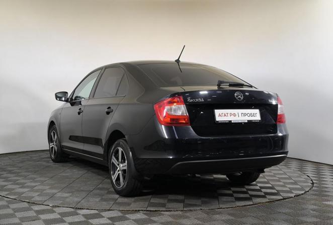 Skoda Rapid I с пробегом 2016 года, цена 1 000 000 рублей, 145283 км, лифтбек, Автокод Объявления