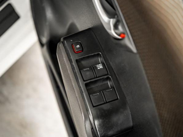 Honda Fit Shuttle I с пробегом 2013 года, цена 925 000 рублей, 162314 км, универсал, Автокод Объявления