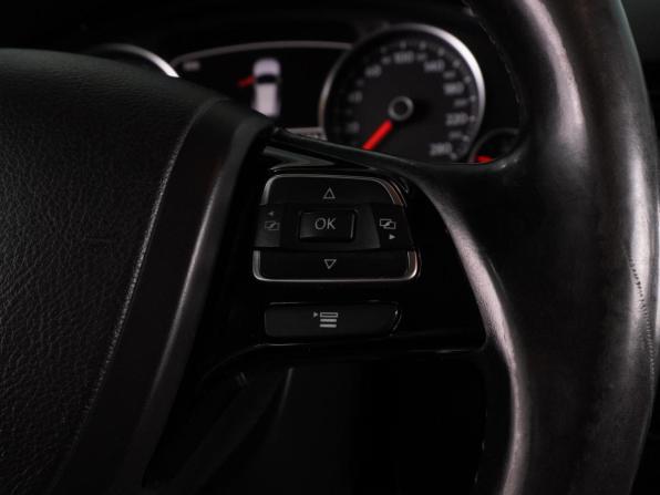 Volkswagen Touareg II с пробегом 2014 года, цена 1 749 000 рублей, 361881 км, внедорожник, Автокод Объявления
