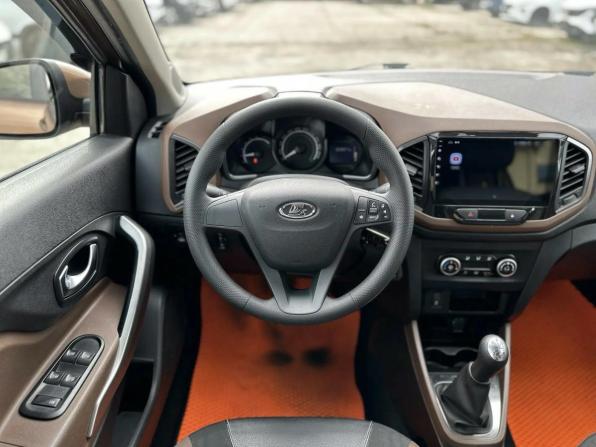 Lada (ВАЗ) XRAY I с пробегом 2018 года, цена 730 000 рублей, 102000 км, хэтчбек, Автокод Объявления