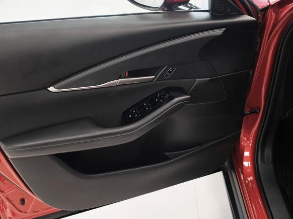 Mazda CX-30 I с пробегом 2021 года, цена 2 625 000 рублей, 59756 км, внедорожник, Автокод Объявления