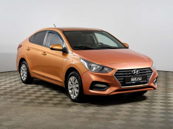 Hyundai Solaris II с пробегом 2017 года, цена 798 000 рублей, 153274 км, седан, Автокод Объявления
