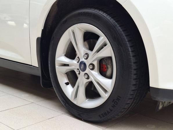 Ford Focus III с пробегом 2012 года, цена 950 000 рублей, 104858 км, хэтчбек, Автокод Объявления
