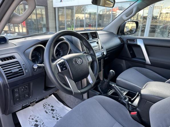 Toyota Land Cruiser Prado 150 Series с пробегом 2012 года, цена 2 340 000 рублей, 232352 км, внедорожник, Автокод Объявления