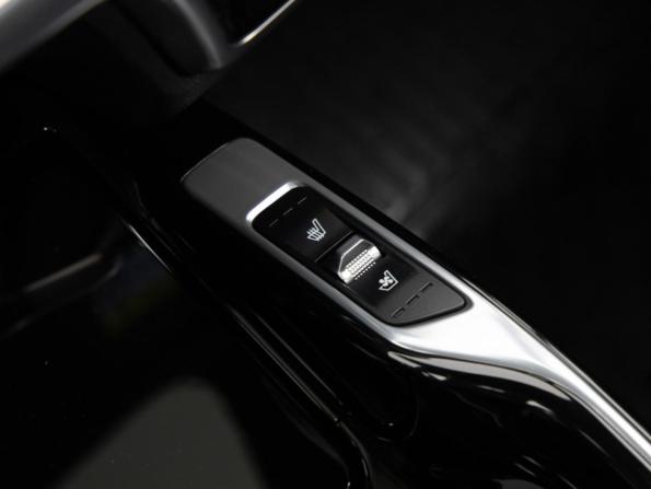 Kia Sorento IV с пробегом 2022 года, цена 4 055 000 рублей, 34178 км, внедорожник, Автокод Объявления