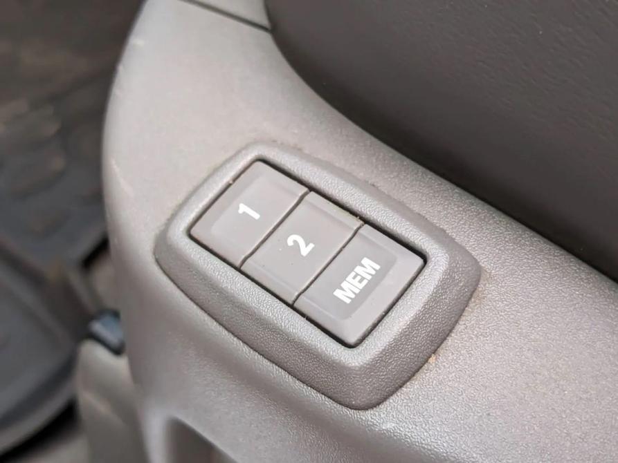 Cadillac SRX II Москва  - изображение 14