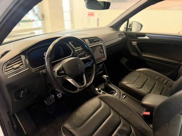 Volkswagen Tiguan II Рестайлинг с пробегом 2020 года, цена 3 642 000 рублей, 177908 км, внедорожник, Автокод Объявления