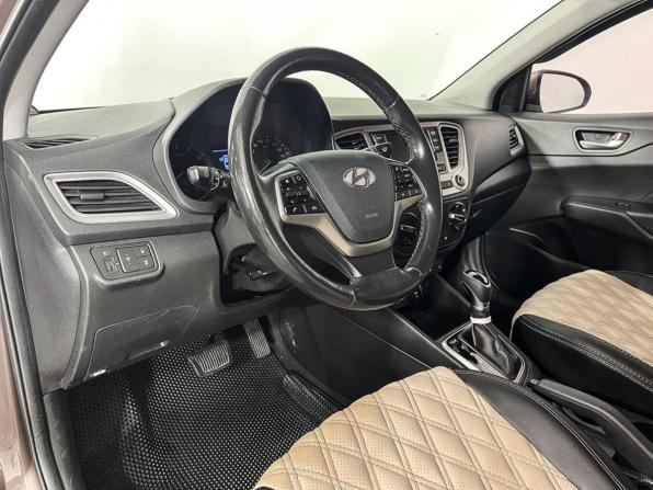 Hyundai Solaris II с пробегом 2019 года, цена 1 310 000 рублей, 106071 км, седан, Автокод Объявления
