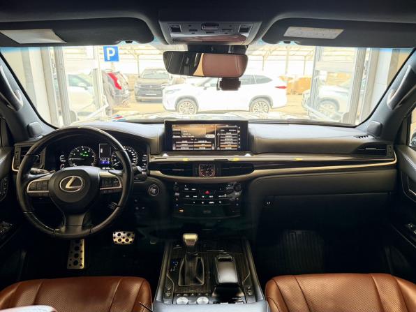 Lexus LX III Рестайлинг 2 с пробегом 2021 года, цена 10 720 000 рублей, 108000 км, внедорожник, Автокод Объявления