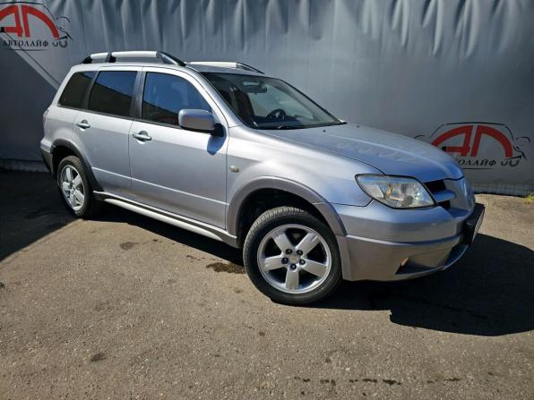 Mitsubishi Outlander I с пробегом 2005 года, цена 635 000 рублей, 254072 км, внедорожник, Автокод Объявления