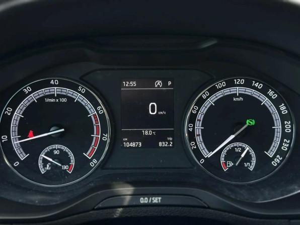 Skoda Karoq I с пробегом 2020 года, цена 2 129 000 рублей, 104873 км, внедорожник, Автокод Объявления