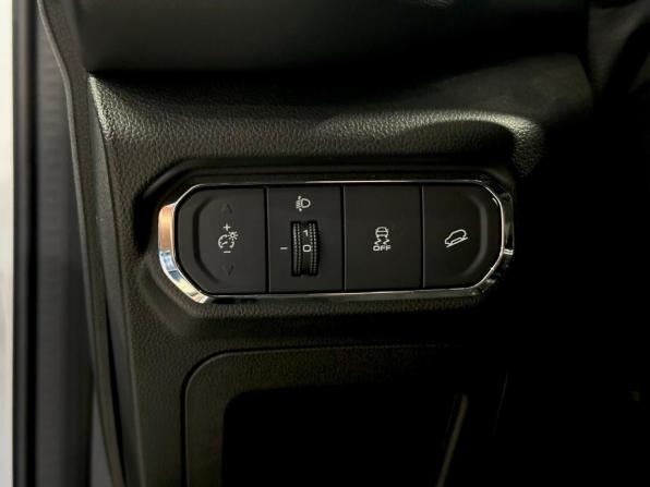 Haval Jolion I Рестайлинг с пробегом 2025 года, цена 2 140 000 рублей, 10100 км, внедорожник, Автокод Объявления