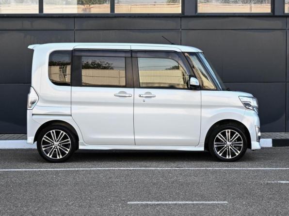 Daihatsu Tanto III с пробегом 2015 года, цена 989 000 рублей, 137312 км, микровэн, Автокод Объявления