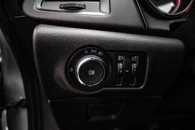 Opel Astra J Рестайлинг с пробегом 2013 года, цена 769 000 рублей, 135441 км, хэтчбек, Автокод Объявления